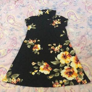 Amy Byer crewneck flower dress